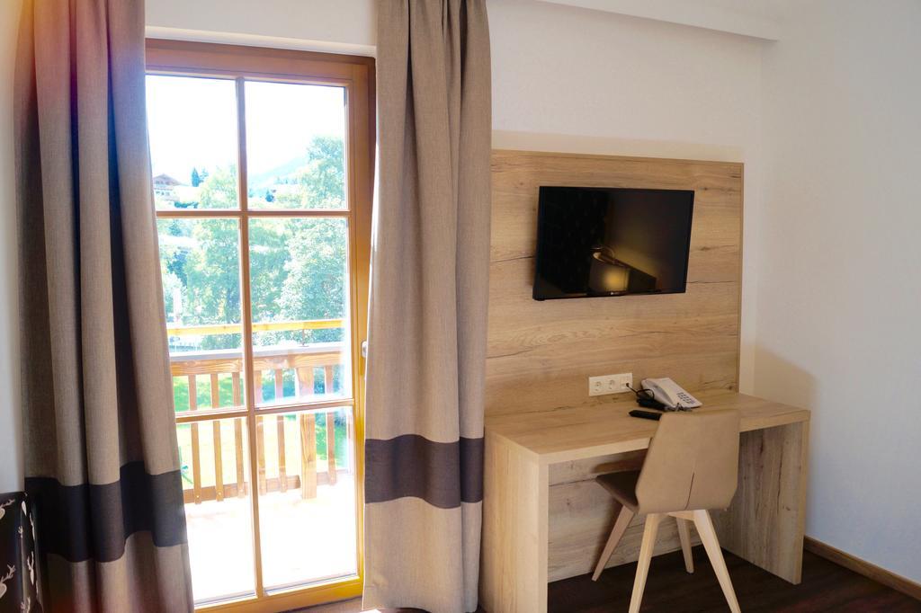 Hotel Unterwirt Saalbach-Hinterglemm Esterno foto